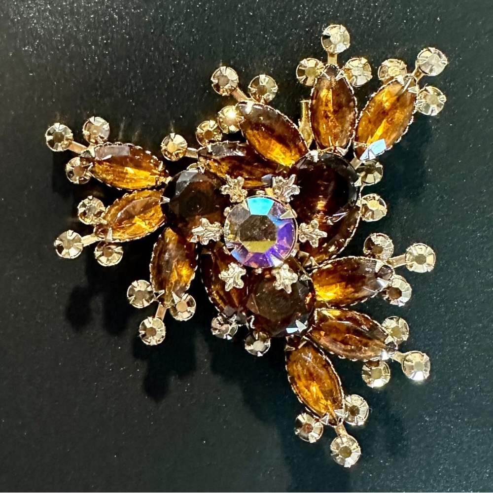 Vintage Judy Lee Beau Jewels Amber Topaz Aurora Borealis Brown Rhinestone Brooch